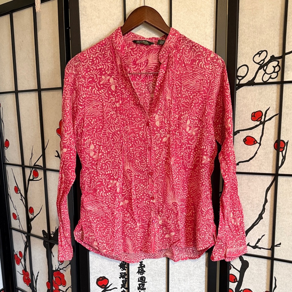 Eddie Bauer Deep Pink Floral Button Down Blouse